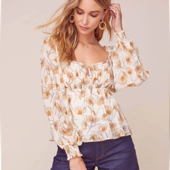 Astr The Label Andromeda Floral Blouse Size Medium - Picture 2 of 8